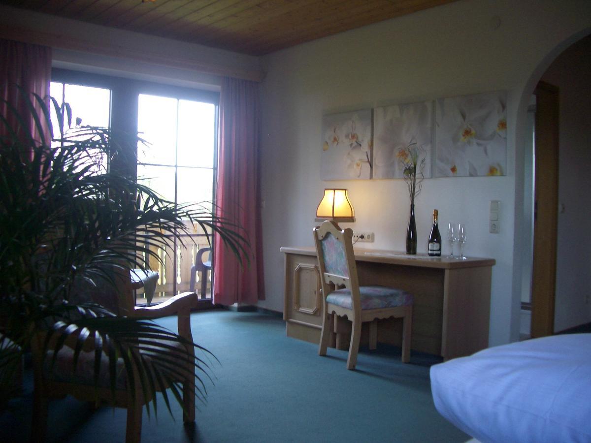 Hotel Bergblick Warmensteinach Buitenkant foto